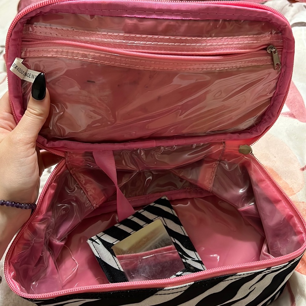 Zebra Travel Makeup Bag - Picture 2 of 2